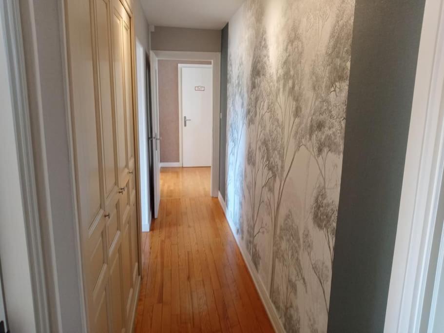 Appartement 83 M2 Renove Ремірмон Екстер'єр фото