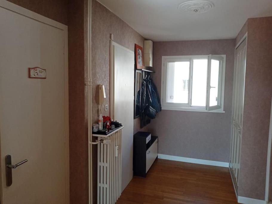 Appartement 83 M2 Renove Ремірмон Екстер'єр фото